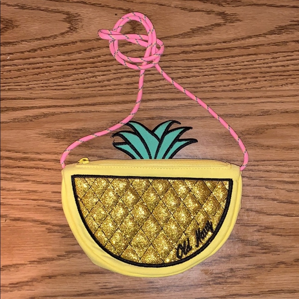 Pineapple crossbody